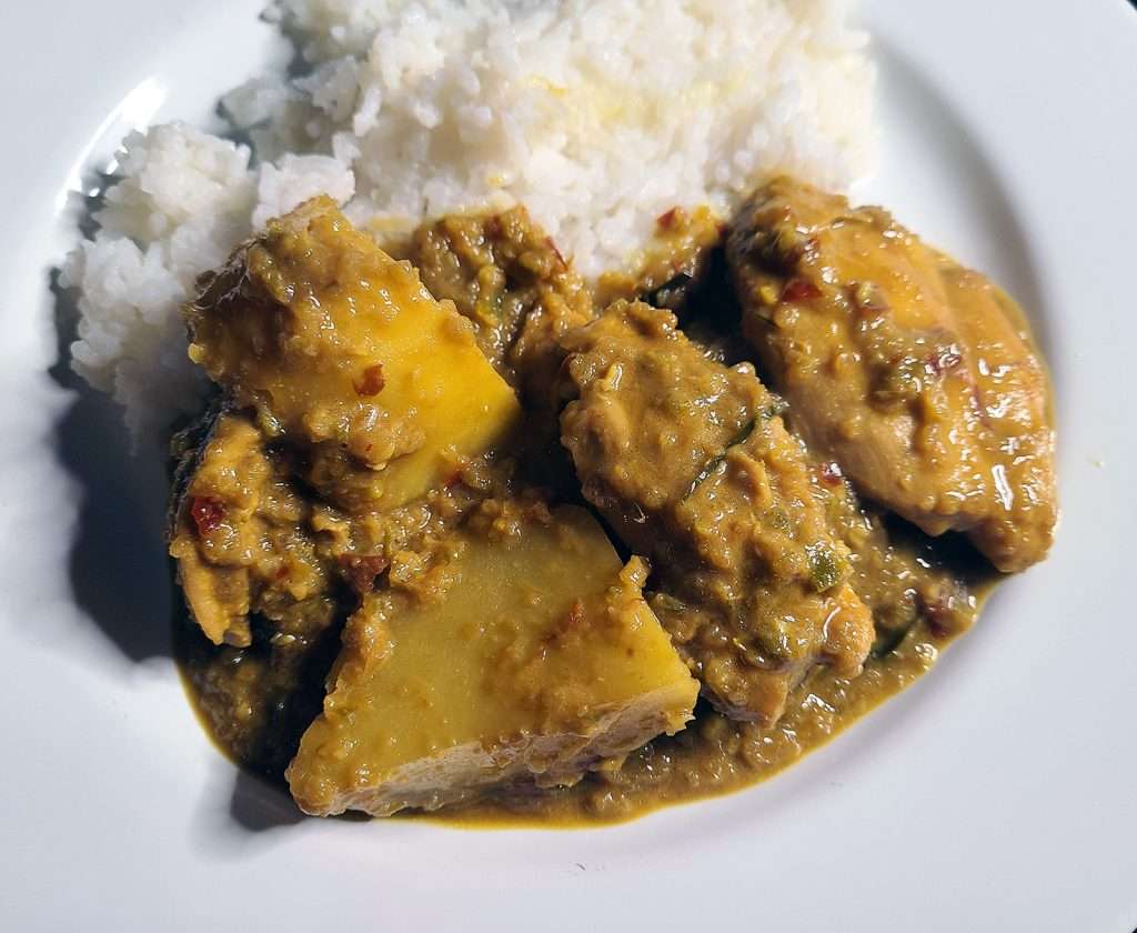 Chicken Curry Kapitan (Chicken and Potato Curry)