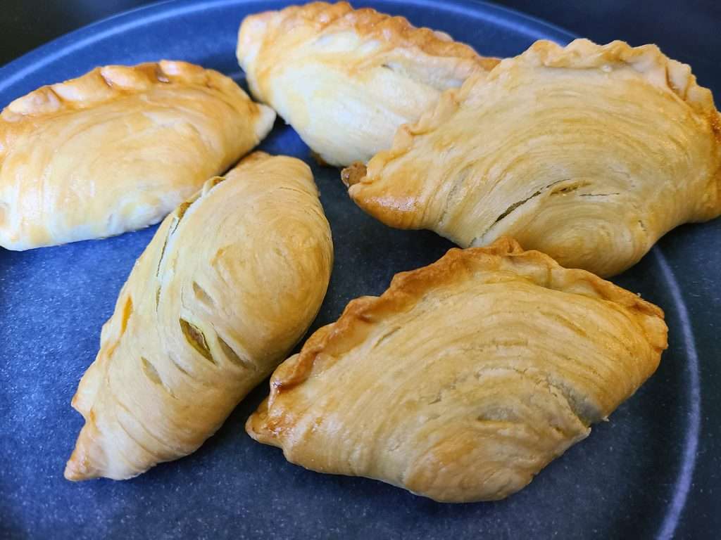 Karipap (Curry Puffs)