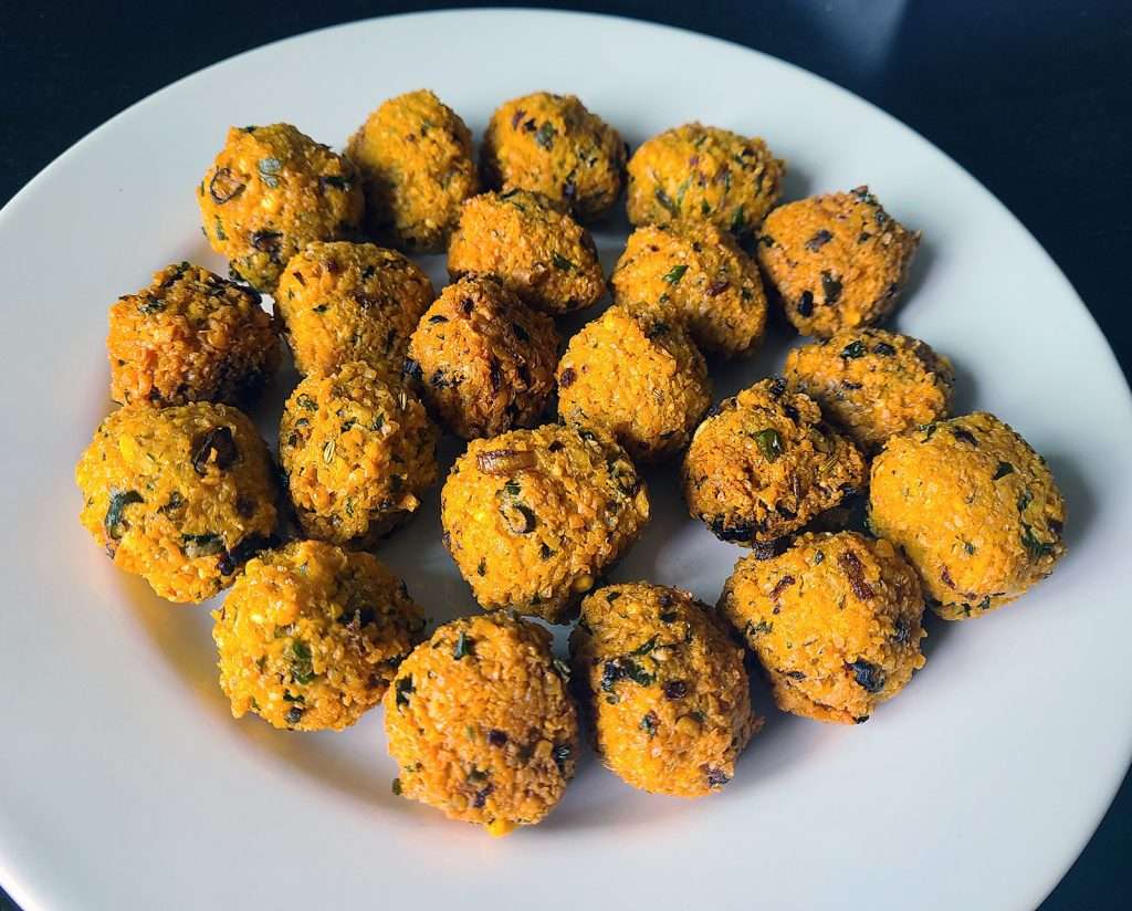 Gateaux Piments (Fried Split Pea Fritters)