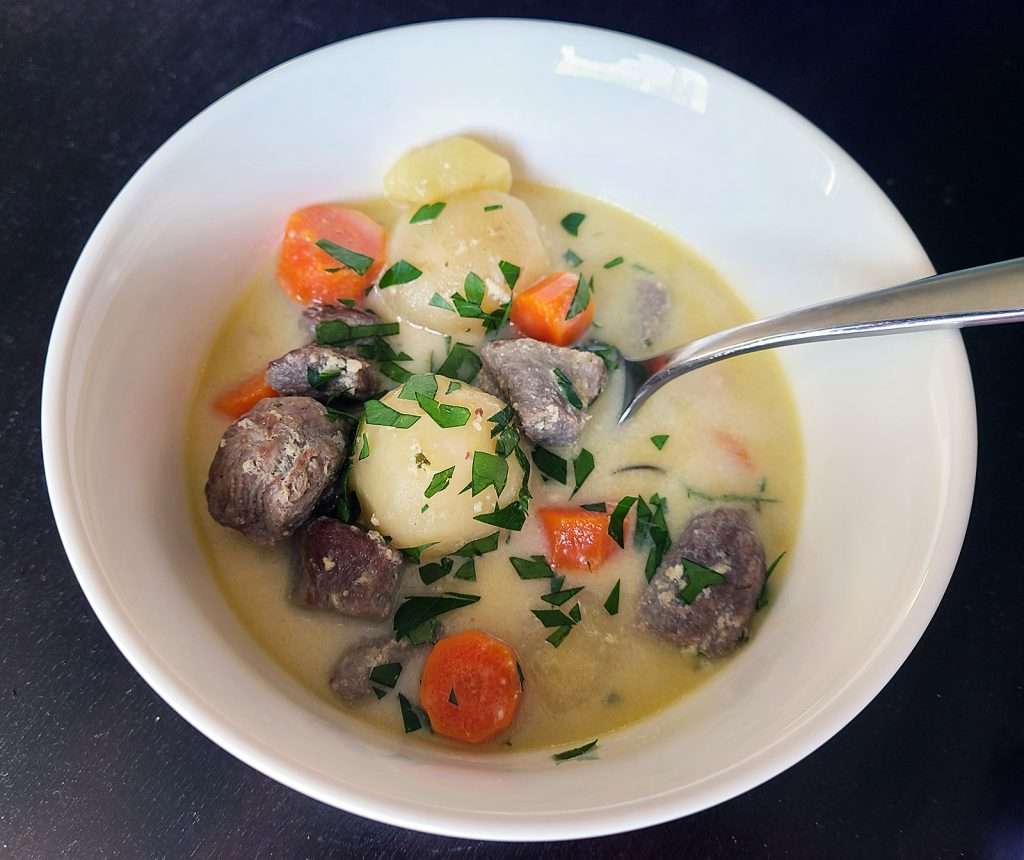 Brav u Mlijeku (Lamb Cooked in Milk)