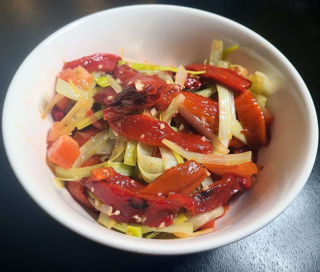 Moravska Salata (Roasted Red Pepper and Leek Salad)