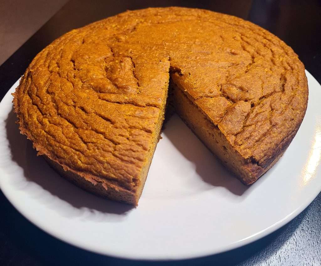 Gato Zironmon (Pumpkin Cake)